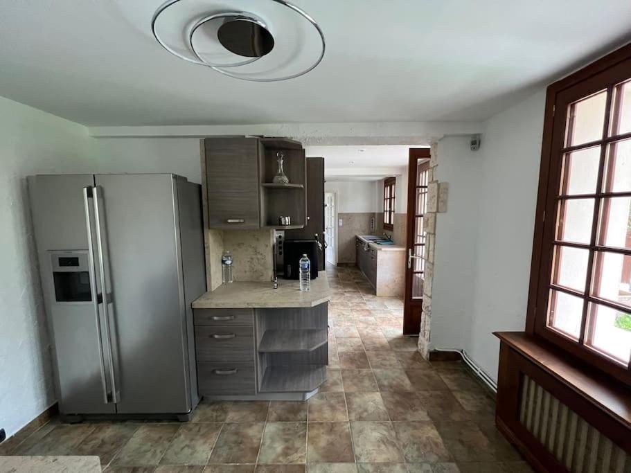 La Cle Des Champs - Les Grais 1H10 De Paris Villa Bazoches-sur-le-Betz Exterior foto