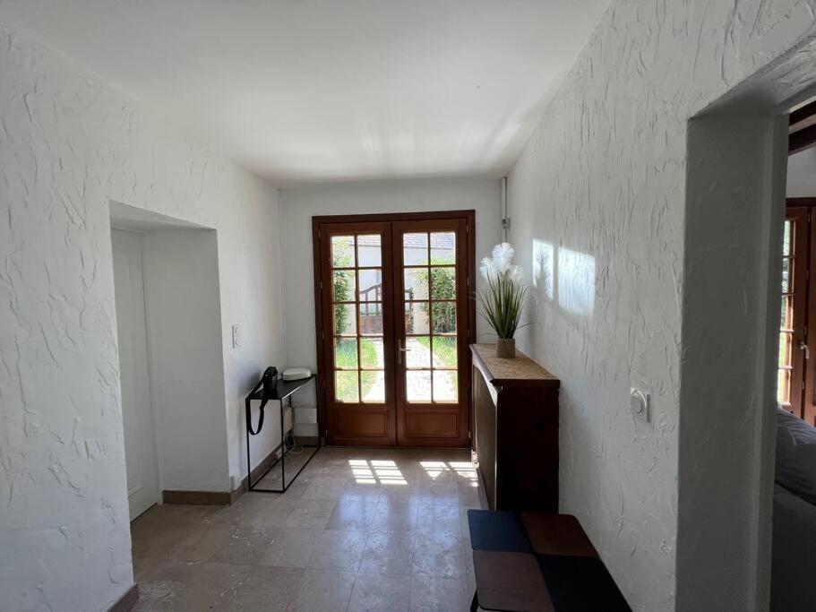 La Cle Des Champs - Les Grais 1H10 De Paris Villa Bazoches-sur-le-Betz Exterior foto