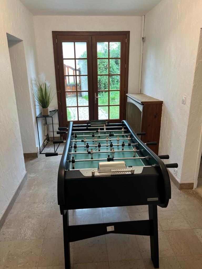 La Cle Des Champs - Les Grais 1H10 De Paris Villa Bazoches-sur-le-Betz Exterior foto